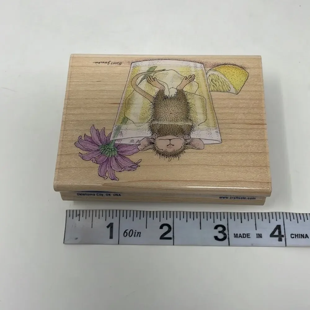 New! Retired House-Mouse Splish, Splash...A Citrus Bath 2007 stamp- never used